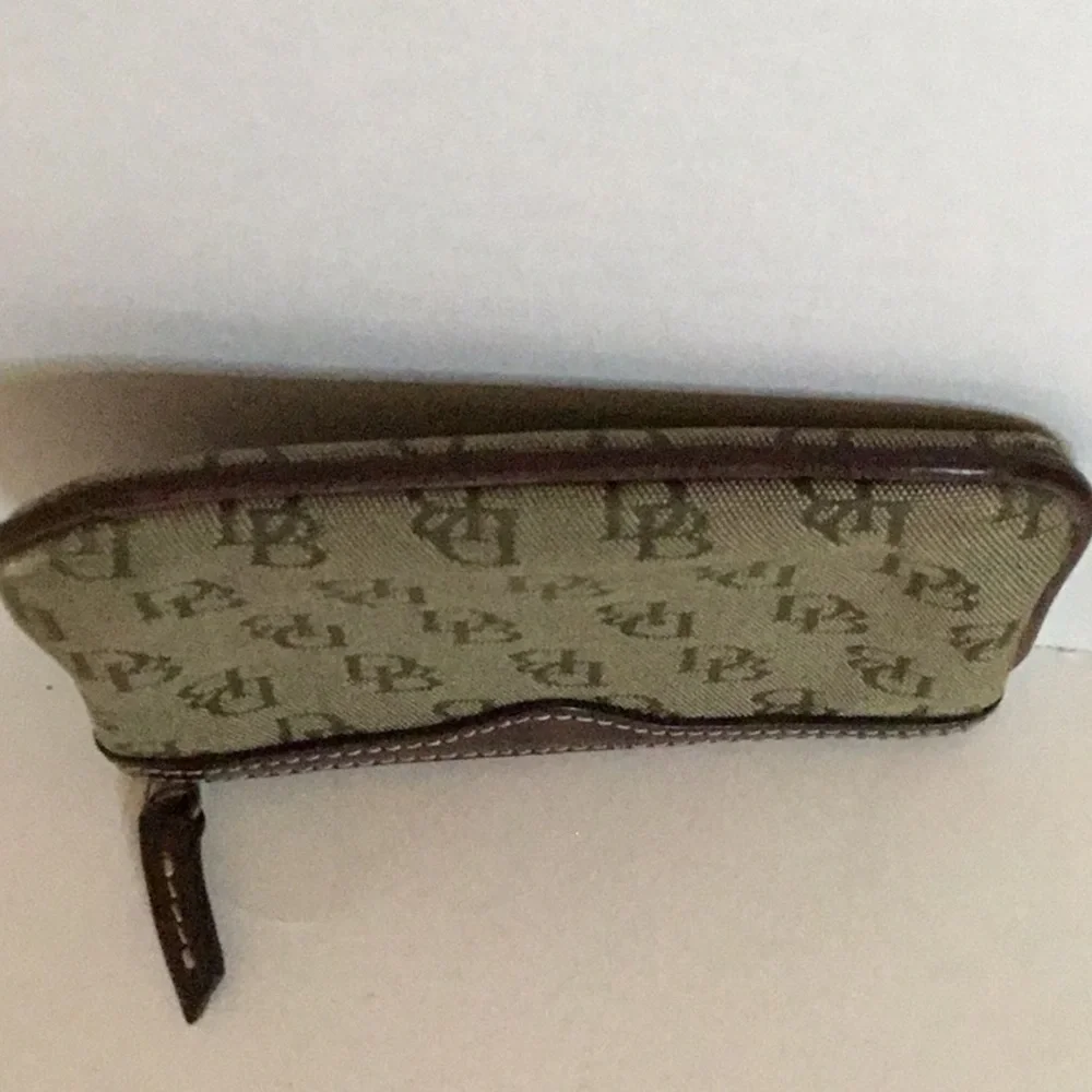 Dooney & Bourke Coin Pouch